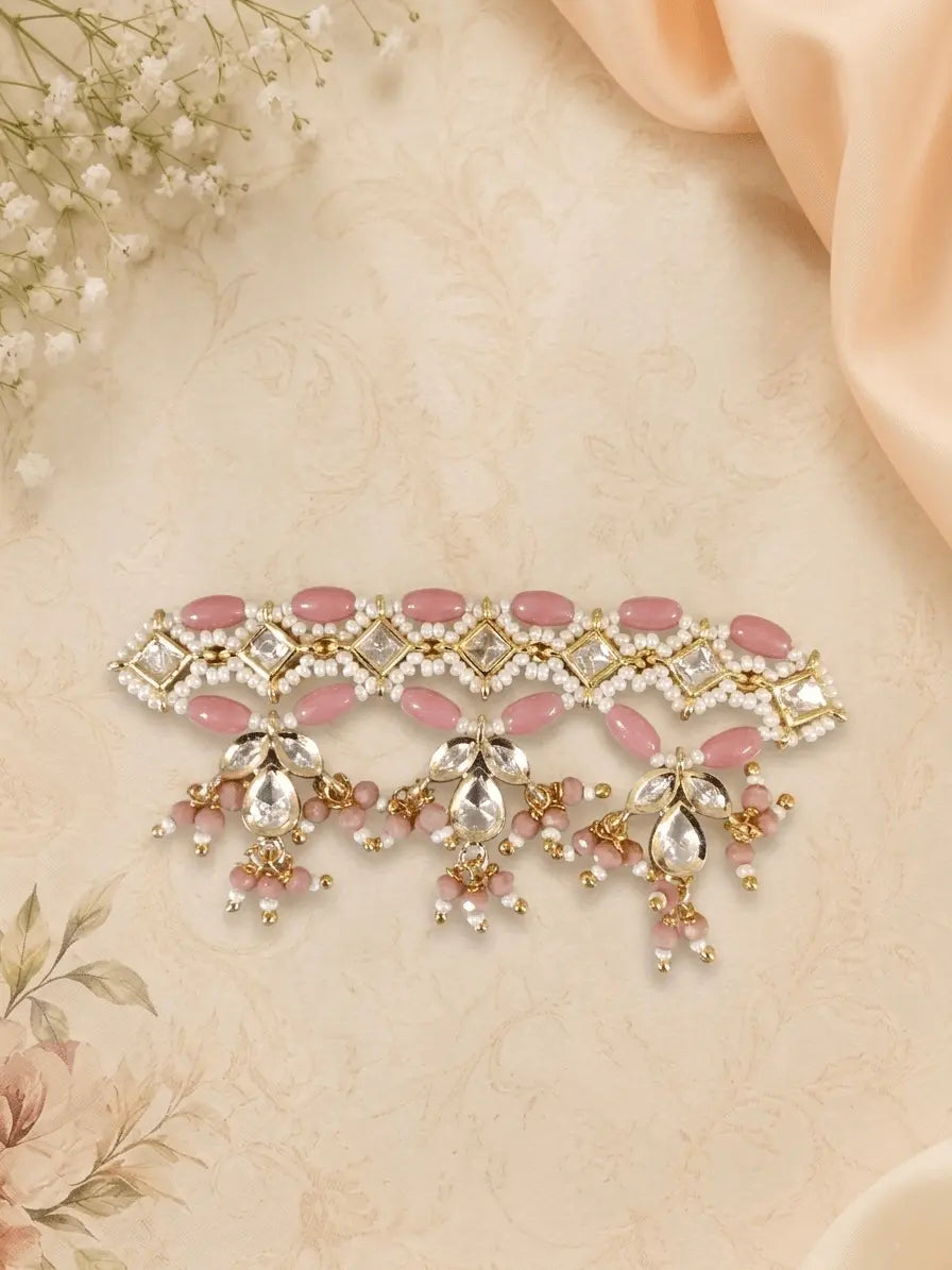 Kundan Moti Kamar Band